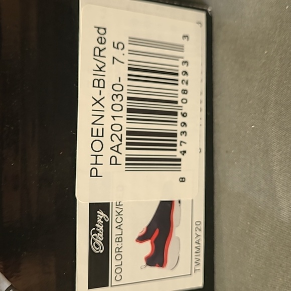 NWT- PASTRY Phoenix Slip On Dance Shoes, Black & Red, Size 7.5 - Picture 8 of 8